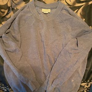 Women’s gray sweater